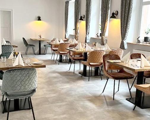 Hotel Rhodter Adler Rhodt unter Rietburg Kültér fotó